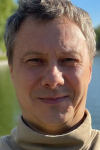 Режиссер Сергей Попов