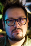 Режиссер, Сценарист, Монтажер Максим Волков
