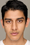 Актер Dee Ahluwalia