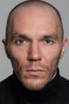 Актер, Актер дубляжа Кирилл Батишта