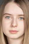 Актриса, Актриса дубляжа Евгения Каверау