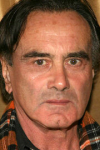 Актер Дэн Хедайя