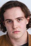 Актер John Clofine