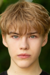 Актер James Harper-Jones