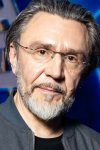 Актер, Композитор, Продюсер, Сценарист, Актер дубляжа Сергей Шнуров