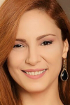 Актриса Мине Тугай