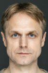 Актер Антон Сёмкин