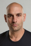 Актер Jon Davey