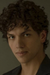 Актер Isaac Hernández